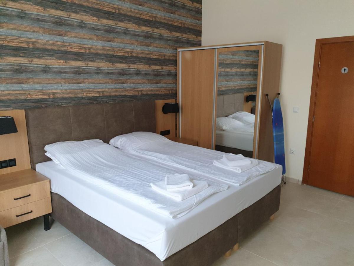 Luxurious Studios Nani Кранево Екстер'єр фото