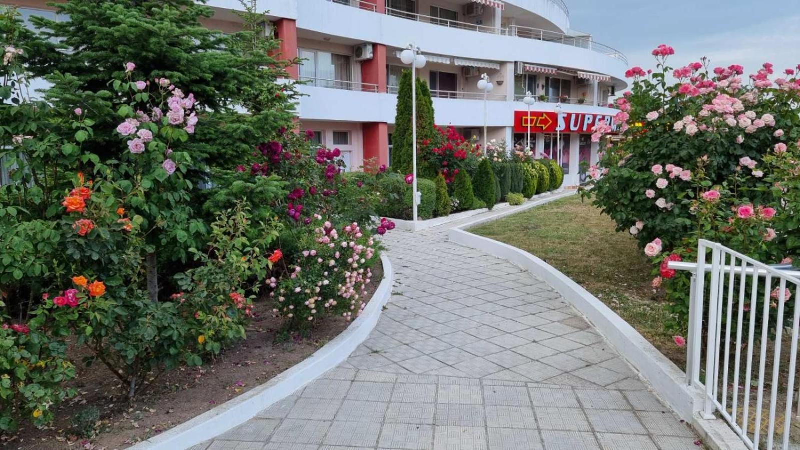 Luxurious Studios Nani Кранево Екстер'єр фото